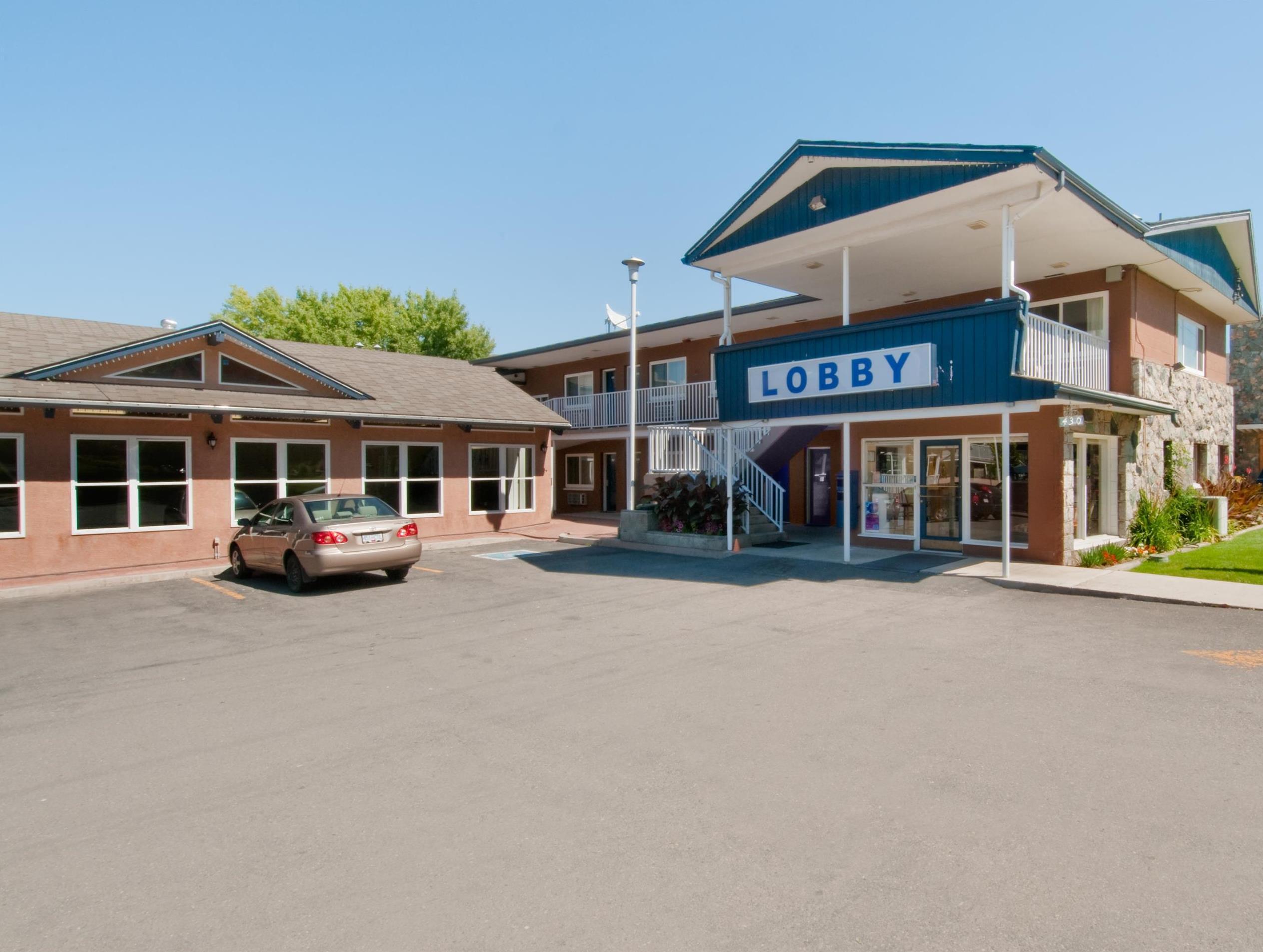 Travelodge By Wyndham Kamloops Exteriör bild